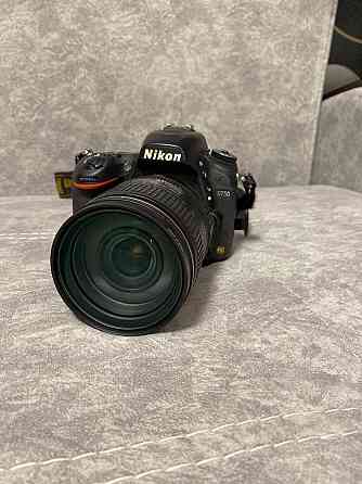 Продам зеркальный фотоаппарат с объективом Nikon D750 Донецк