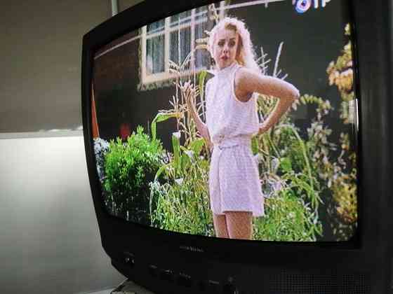 SAMSUNG 20'' прекрасное изображение,новый пульт Донецк