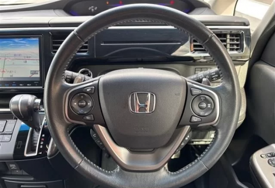 Honda Stepwgn Spada 1.5 Донецк