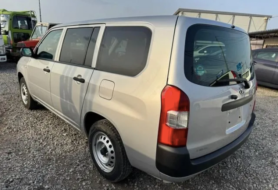 Toyota Succeed 1.5 Донецк