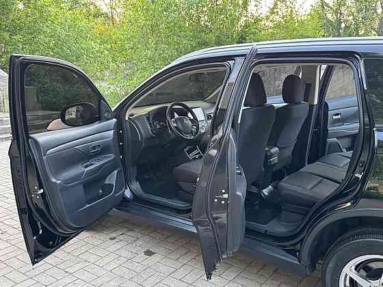 Mitsubishi outlander в отличном состоянии Донецк