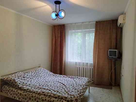 Продам 2-х ком.кв. Комумунистическая.Авоська.Документы готовы. Донецк