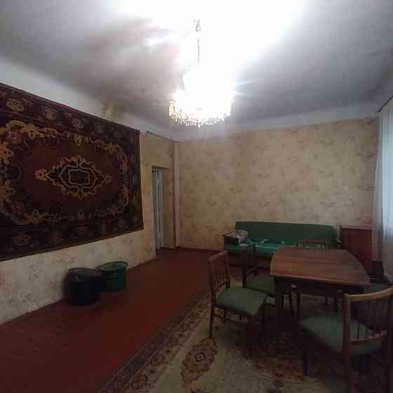 Продам 3 ккв. р-н Медучилища. Макеевка