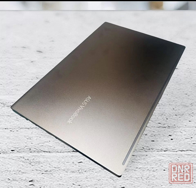 Ультротонкий современный Asus Vivobook 10/10 Донецк - изображение 2