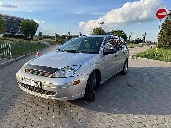 Ford Focus универсал Цвет: серебристый Год: 2002 Донецк