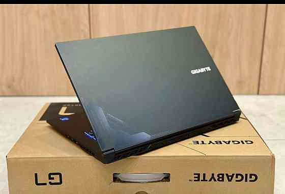 Новый Gigabyte G7 17.3,4060,12ядер все на мах Донецк