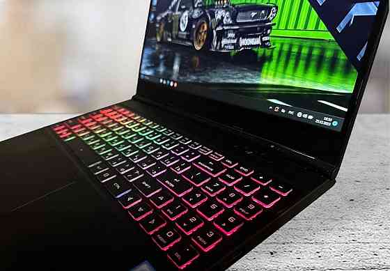 Мощный Крутой Ноутбук Hasse RGB/10/10 Донецк