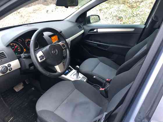 Astra 1.6 AMT Макеевка