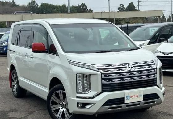 Mitsubishi Delica D5 2.3 Донецк