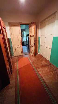 Продажа 3х комнат в центре Калинского района Донецка Донецк