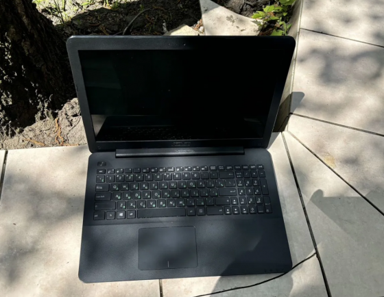 Asus X554 (core i3-4010,8gb,SSD256gb,intelHD) -Гарантия год Донецк