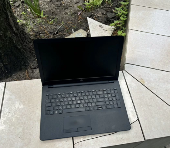 HP 15 (4ядра.6gbDDR4,SSD 256,Radeon R4-1gb) -Гарантия год Донецк
