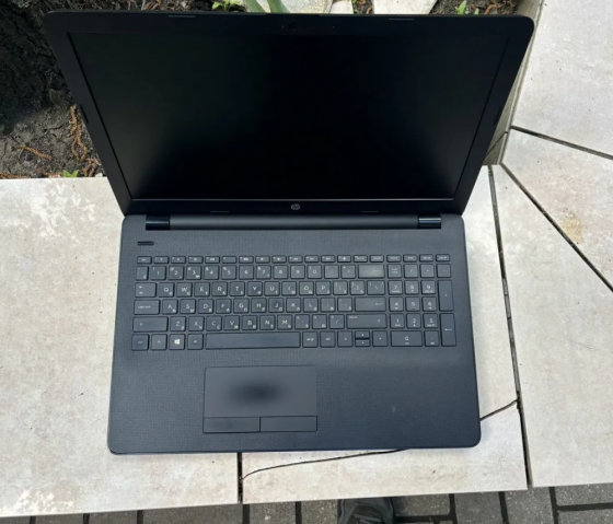 HP 15 (4ядра.6gbDDR4,SSD 256,Radeon R4-1gb) -Гарантия год Донецк