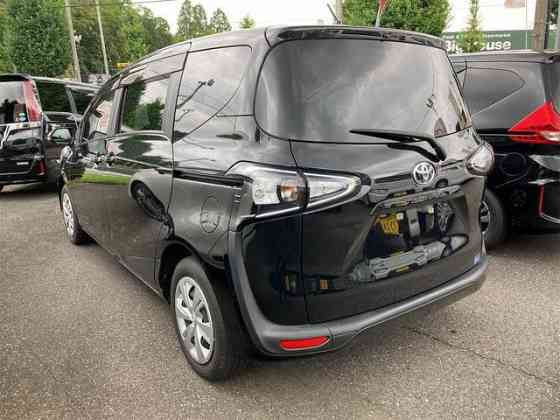 Toyota Sienta, 2021 Донецк
