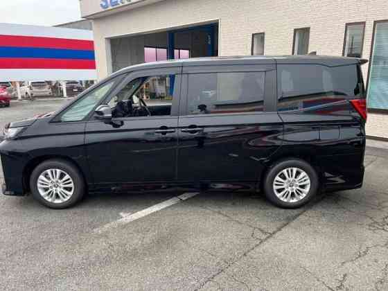 Toyota Noah, 2022 Донецк