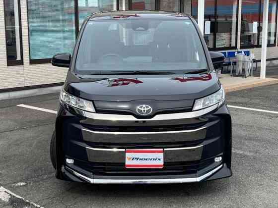 Toyota Noah, 2022 Донецк
