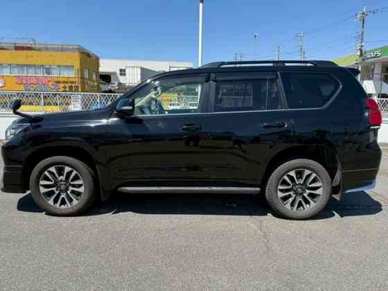 Toyota Land Cruiser Prado, 2022 Донецк