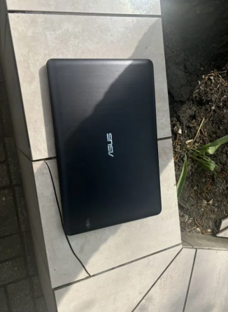 Asus 15 (4ядра.4gbDDR4,500gb,Radeon-1gb) -гарантия год Донецк