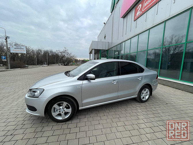 Volkswagen Polo, 1,6АТ, 146 000км Макеевка - изображение 3