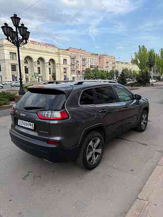 в продаже jeep cherokee 2020г. Донецк