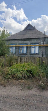 Дом в с. Любовка. Волновахский р-н. 100 м2, 50 соток, газ Волноваха