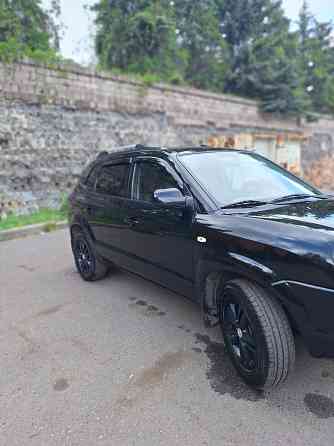 Продам Hyundai Tucson 2008 года Донецк