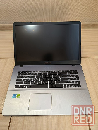 Asus R705UB-BX268T/17,3/ Intel Pentium 4405U/8 Гб DDR4/SSD М2 128 Гб+HDD 500 Гб/GeForce MX 110-2Гб Донецк - изображение 1