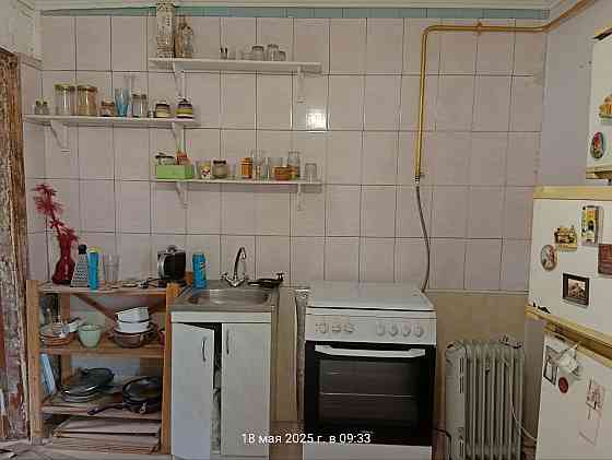 Два Дома на участке - 63 и 58м.кв., с отоплением и удобствами, Октябрьский, за Жд Донецк