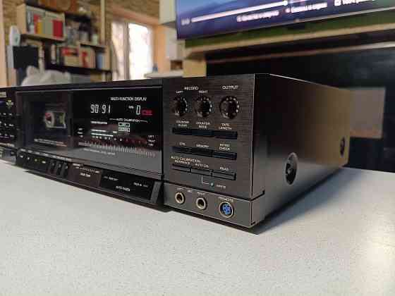 Кассетный 3-х головый магнитофон "Teac"-V-900X Донецк