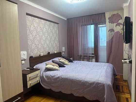 Продам 4 комнатную квартиру Мариуполь