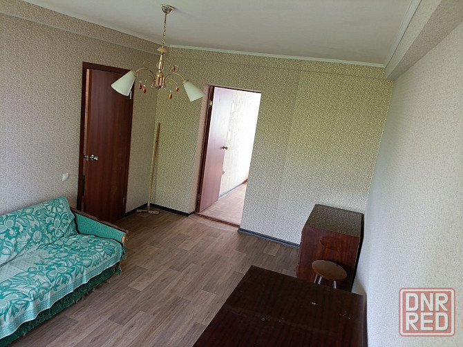 Продажа 2-х комн. квартира, мкр-н Октябрьский, 21-я больница Донецк - изображение 2