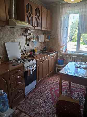 Продам двухкомнатную квартиру. Мариуполь