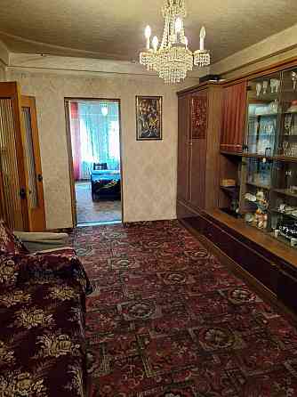 Продам 3.х комнатную квартиру Петровский район круг 3/5 Донецк