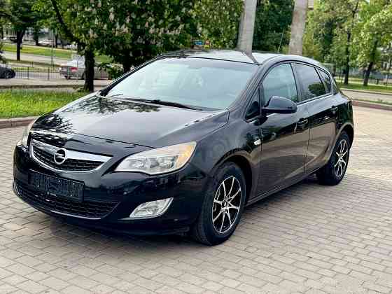 Opel Astra Донецк