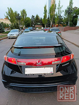740 тыс.руб. Honda Civic 5D Мотор 1,8л (140 л.с.) 2009 год. Коробка Автомат. Безопасность целая Донецк - изображение 5