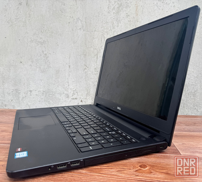 Ноутбук Dell Vostro 15-3559 Core i5/8GB/SSD/R5 2GB Донецк - изображение 3