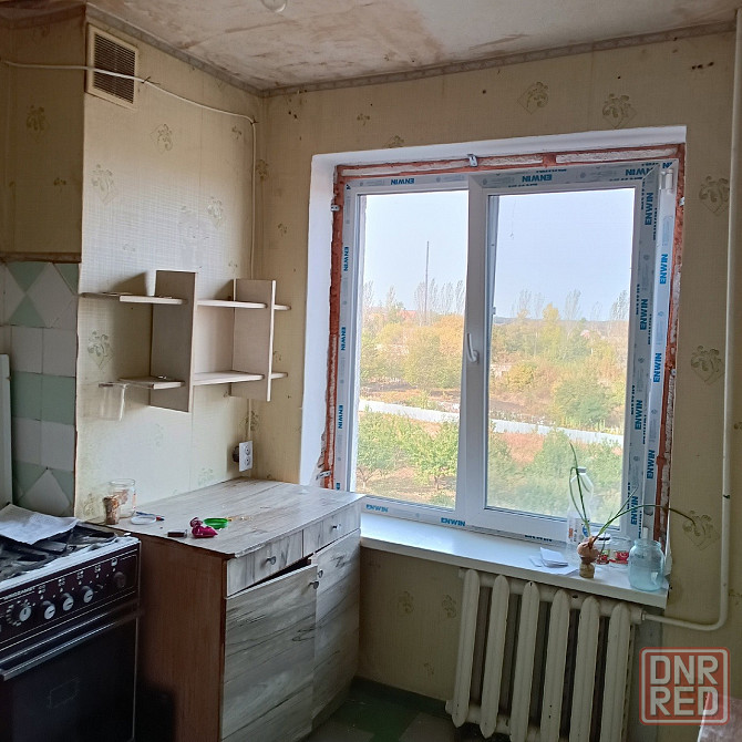 продается 1 комн. кв. на мкрн. юбилейный Харцызск - изображение 4