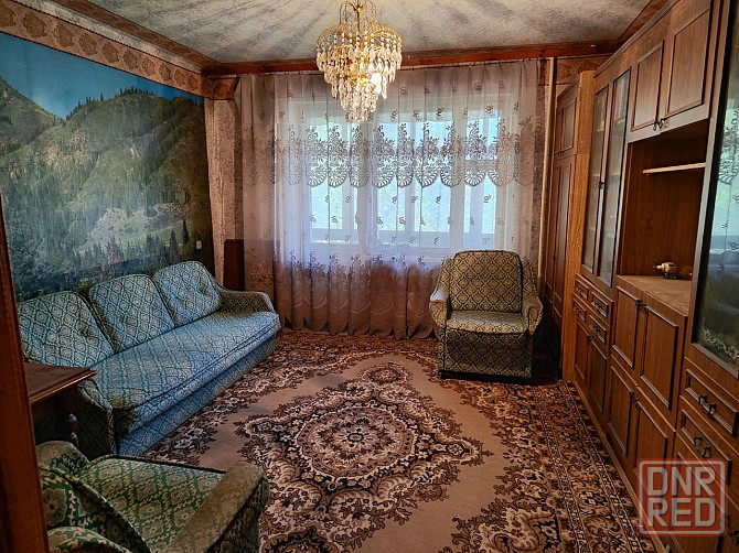 продам 3 комн. кв. в центре города Харцызск - изображение 3