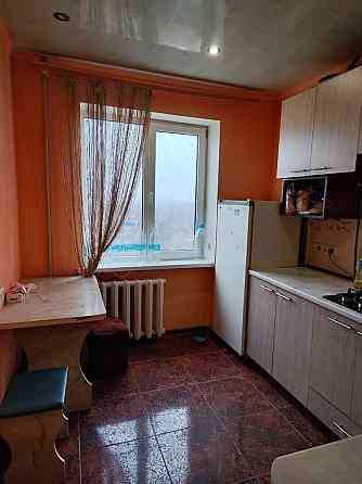 продается 2 комн. кв. на трубной стороне Харцызск