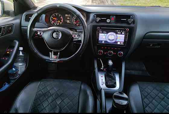 Продам Volkswagen Jetta 2012 ,1,6 Европа Донецк