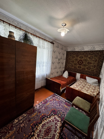 Продажа 2-комнатной квартиры 2/4, в г.Макеевке, Советский р-н, ул. Кулабухова Макеевка