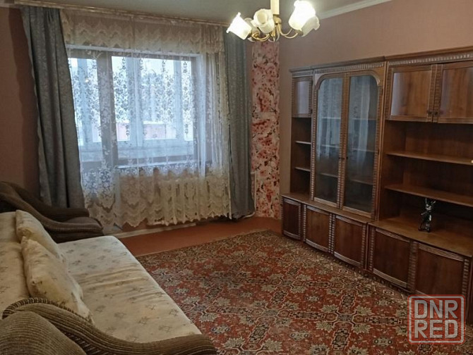 Продаётся двухкомнатная квартира в Кировском районе, ул.Высоцкого. Донецк - изображение 1