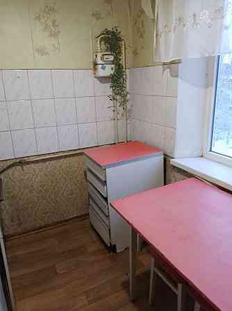 2 ком.квартира Раздольная рынок,школа Донецк