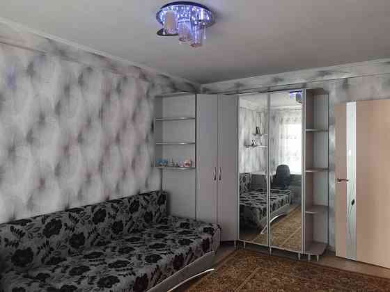 Продам 2-х ком.кв. Раздольная ,жилое состояние.Документы готовы. Донецк