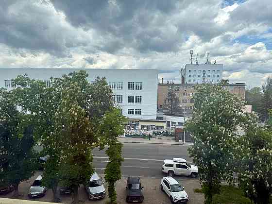 Продаётся 1-комнатная квартира 31,7 кв.м. Мариуполь