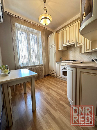 Продам 3-к квартиру в Центре Макеевки, ул. Московская Макеевка - изображение 2