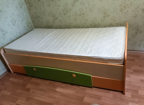 Кровать + матрас Макеевка