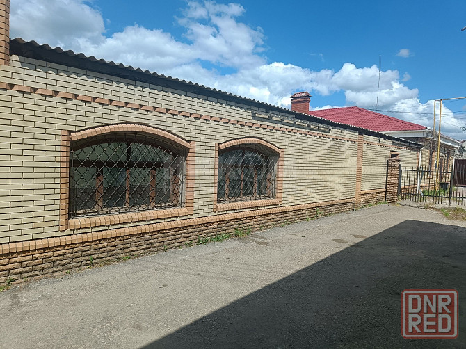 Продам нежилое помещение 675 м2 в городе Луганск улица 26 Бакинских Коммисаров Луганск - изображение 2
