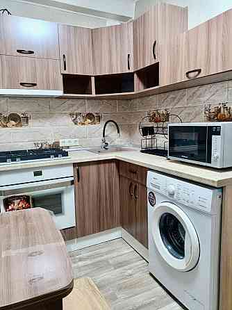 Продам хорошую 1 комнатную квартиру на Вазе Донецк