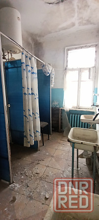 Продам в Ворошиловском р-не по хостел, офис... 500 м². Кабинетная система. Кухня. Душевые, туалеты. Донецк - изображение 6